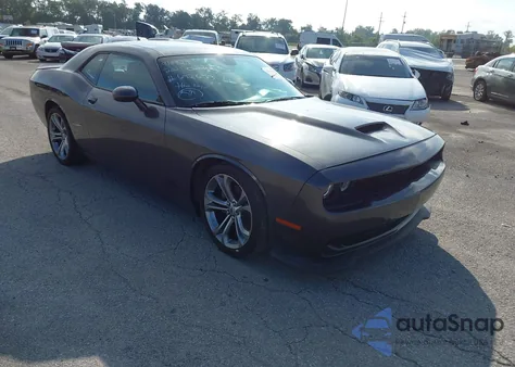 2021 Dodge Challenger Gt z USA, uszkodzony, nr VIN 2C3CDZJG1MH672673